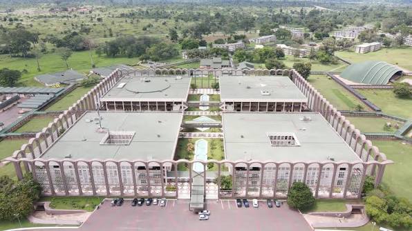 Vue aérienne du campus de l’INP-HB à Yamoussoukro